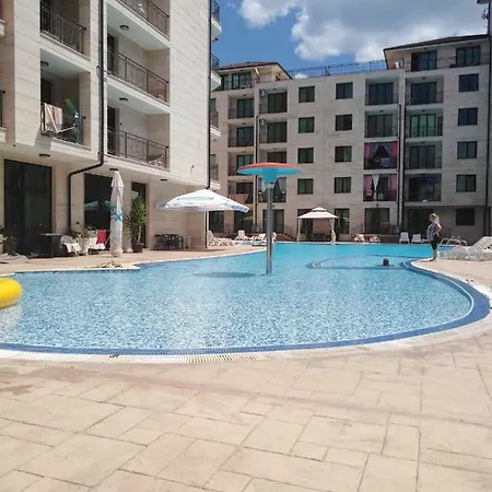 Amadeus Lux Apartment *